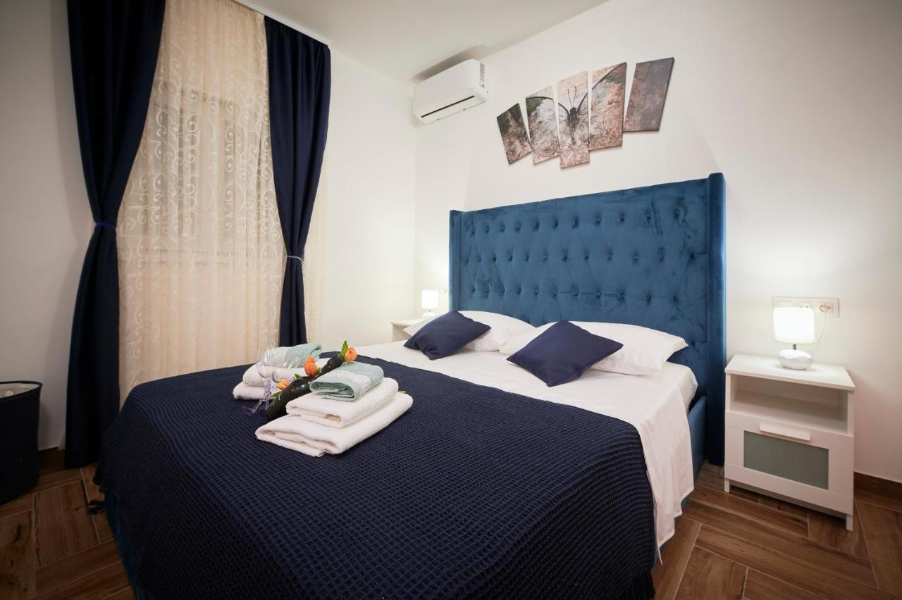 New 4* Apartman Zoa In Trogir Eksteriør billede
