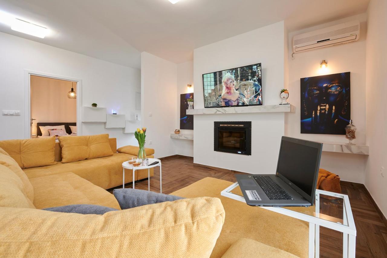 New 4* Apartman Zoa In Trogir Eksteriør billede