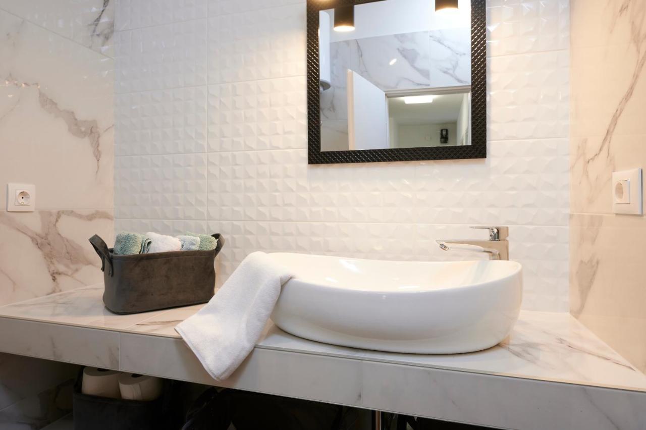 New 4* Apartman Zoa In Trogir Eksteriør billede
